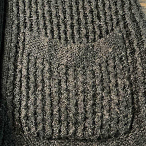 Banana Republic Open Cardigan (0031) - Picture 2 of 3